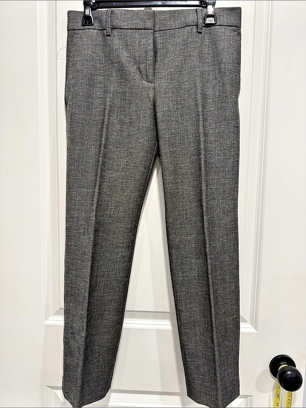 Ann Taylor Gray Trousers Size 4 Like New